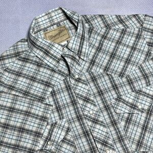 Wrangler Plaid Metallic Western Pearl‎ Snap Button Shirt Men's Size Medium